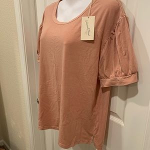 🆕 Oversized Bubble Sleeve Tee